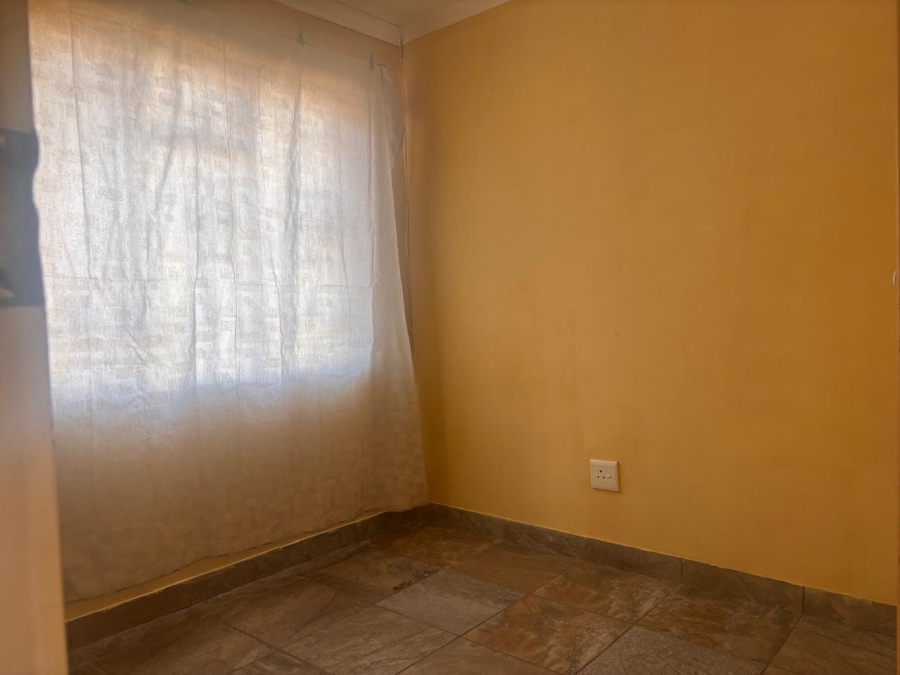 To Let 3 Bedroom Property for Rent in Vista Park Free State